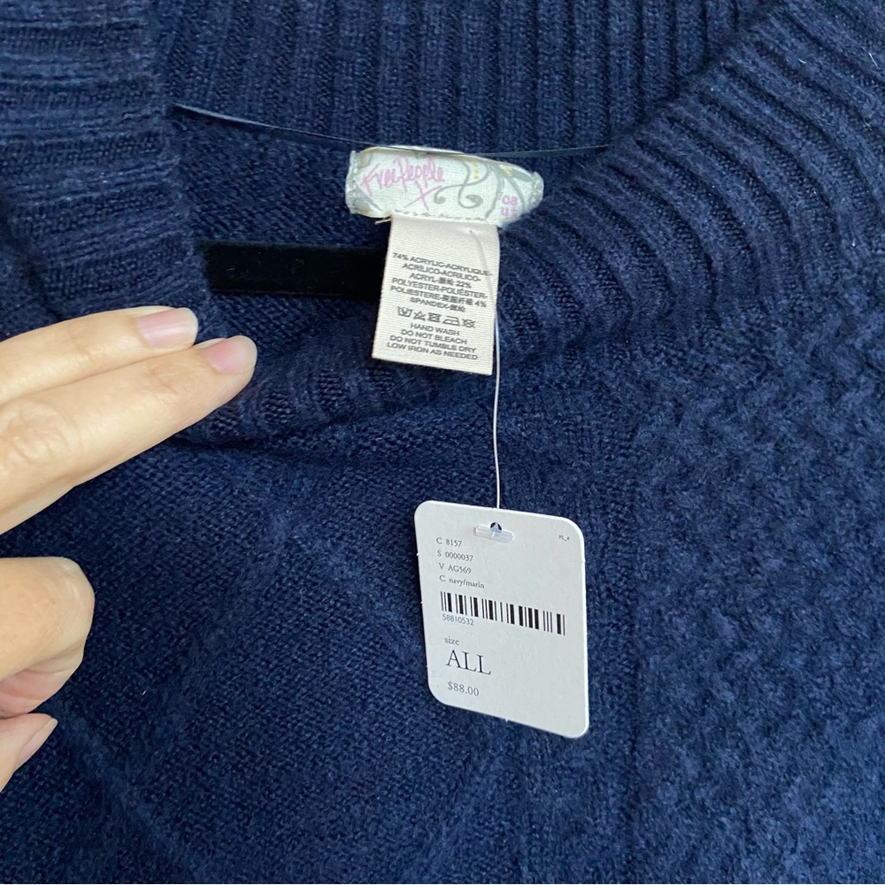 NWT Free People Harbor‎ Stripe Cable Knit Poncho - Picture 7 of 10